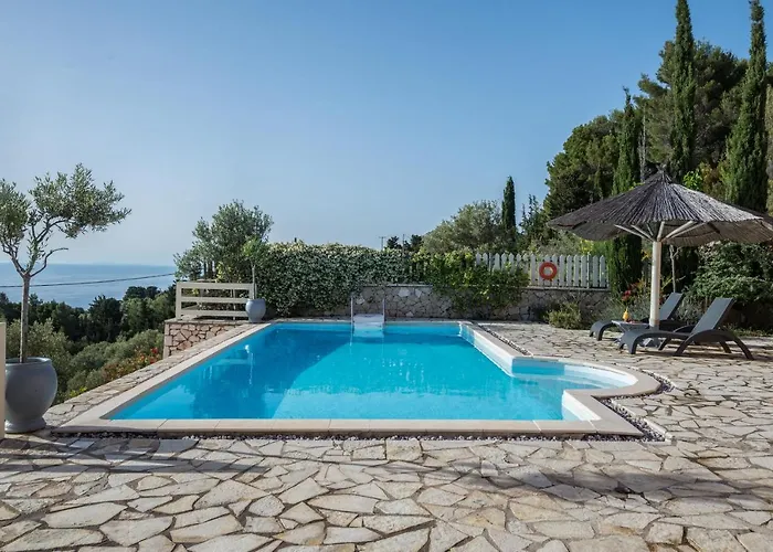 Private, Pool, Sunsets, Beaches, Amenities - Eleni 别墅 *