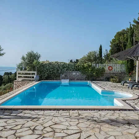 Private, Pool, Sunsets, Beaches, Amenities - Eleni Vilă *