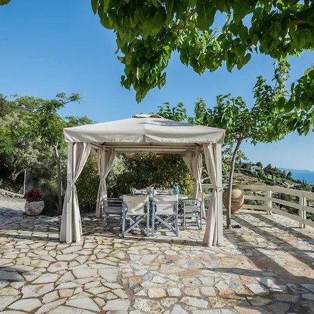 Private, Pool, Sunsets, Beaches, Amenities - Eleni Athánion