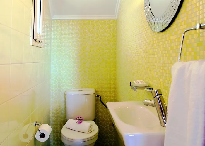 Private, Pool, Sunsets, Beaches, Amenities - Eleni Athánion